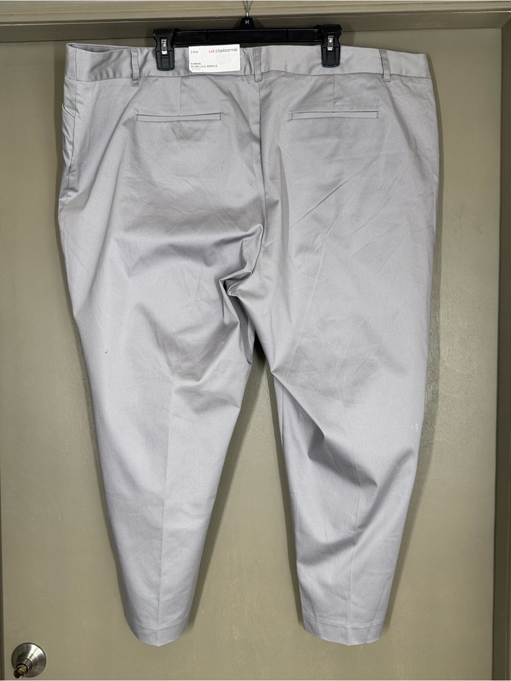NWT Liz Claiborne Classic Light Gray Straight-Leg Dress Pants Size 24W - Picture 2 of 8